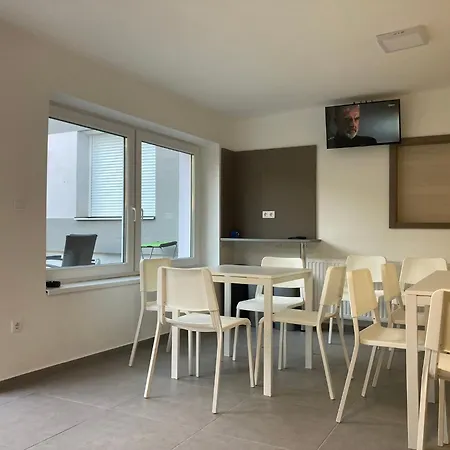 Szuerke Juhar Vendeghaz