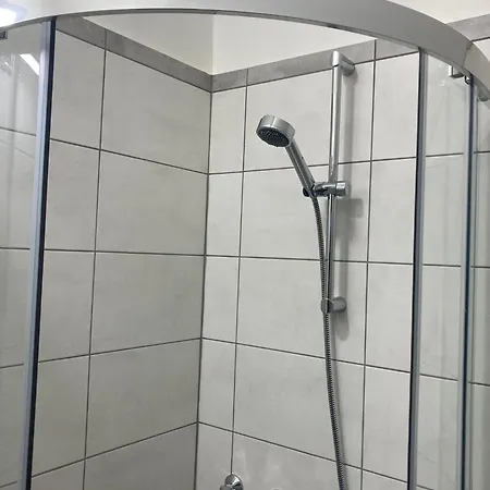 ゲストハウス Szuerke Juhar Vendeghaz