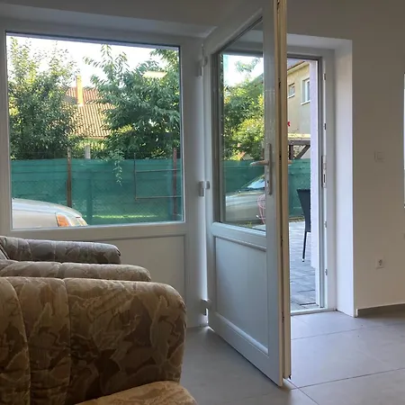 Szuerke Juhar Vendeghaz