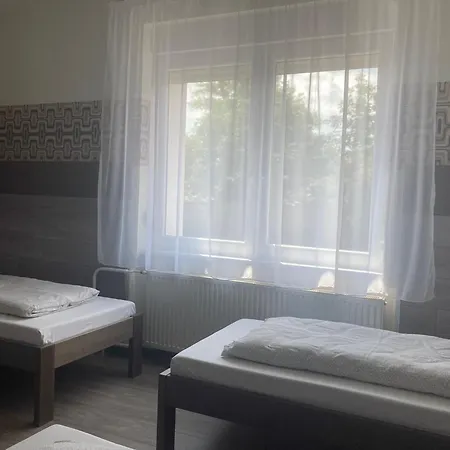 Szuerke Juhar Vendeghaz 4* Szombathely